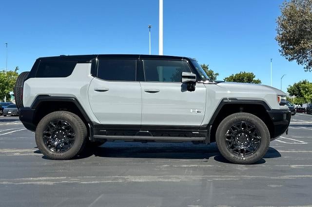 2024 GMC HUMMER EV SUV 2X