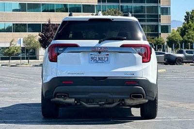 2023 GMC Acadia AT4