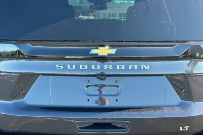 2025 Chevrolet Suburban LT