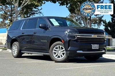 2024 Chevrolet Suburban LT