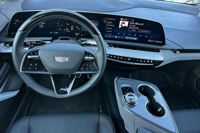 2026 Cadillac OPTIQ Premium Luxury