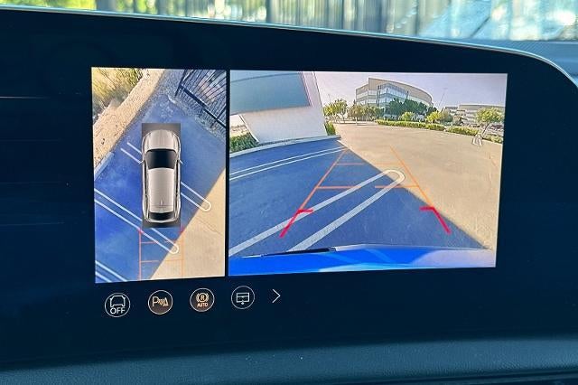 2026 Cadillac OPTIQ Premium Luxury