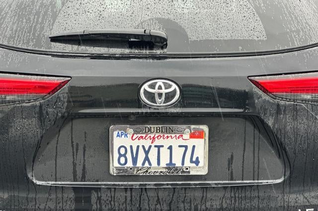2021 Toyota Highlander LE