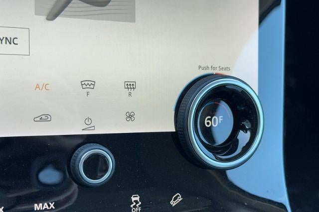 2022 Land Rover Range Rover Evoque SE