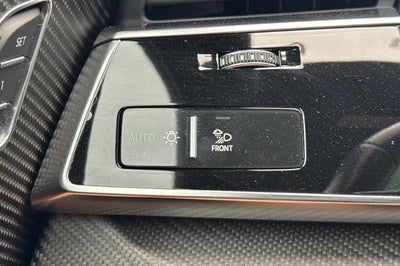 2021 Audi RS Q8 Base