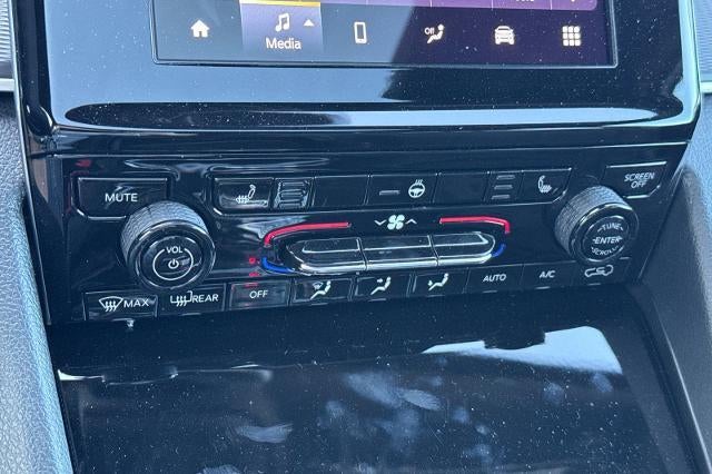 2025 Jeep Grand Cherokee Laredo X 4x2