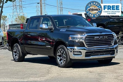 2025 RAM 1500 Laramie Crew Cab 4x4 5'7" Box