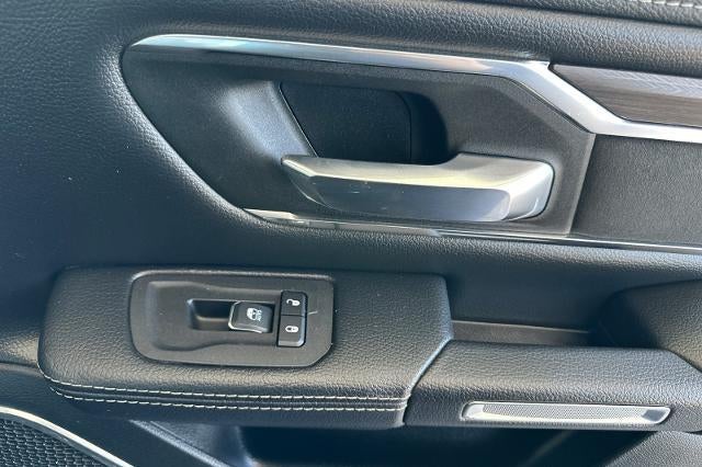 2025 RAM 1500 Laramie Crew Cab 4x4 5'7" Box