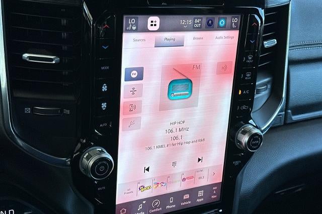 2025 RAM 1500 Laramie Crew Cab 4x4 5'7" Box