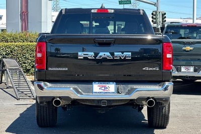 2025 RAM 1500 Laramie Crew Cab 4x4 5'7" Box