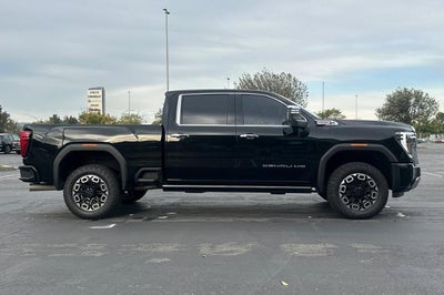 2024 GMC Sierra 2500 HD Denali