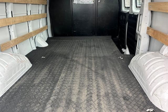 2024 GMC Savana Cargo 2500 Base