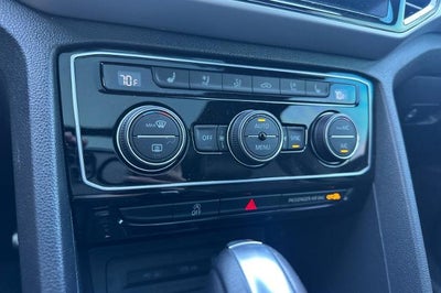 2021 Volkswagen Atlas Cross Sport 3.6L V6 SEL Premium R-Line