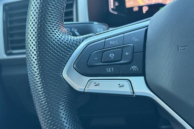 2021 Volkswagen Atlas Cross Sport 3.6L V6 SEL Premium R-Line