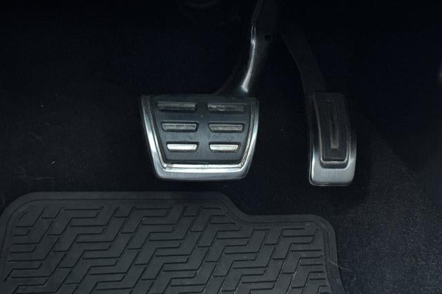 2021 Volkswagen Atlas Cross Sport 3.6L V6 SEL Premium R-Line