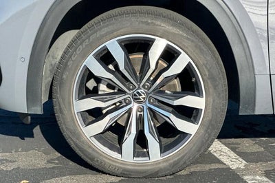 2021 Volkswagen Atlas Cross Sport 3.6L V6 SEL Premium R-Line