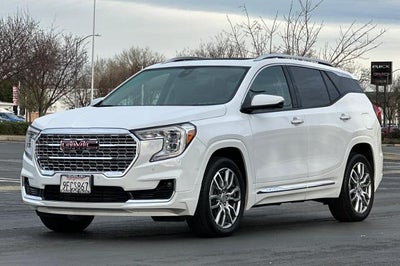 2023 GMC Terrain Denali