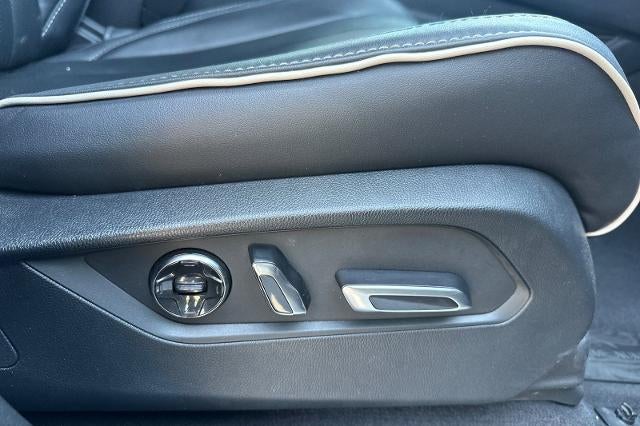2023 Acura MDX Advance Package