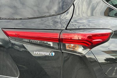 2022 Toyota Highlander Hybrid Limited