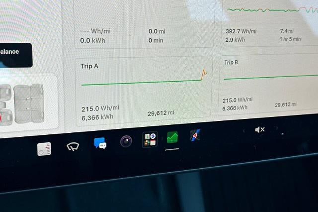 2021 Tesla Model 3 Standard Range Plus Rear-Wheel Drive