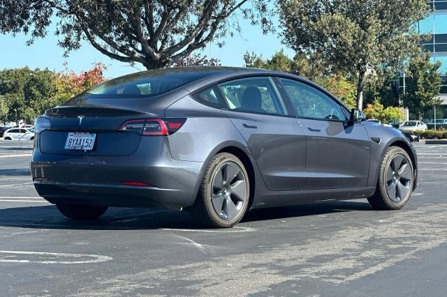 2021 Tesla Model 3 Standard Range Plus Rear-Wheel Drive