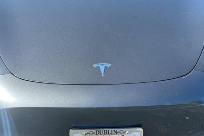 2021 Tesla Model 3 Standard Range Plus Rear-Wheel Drive