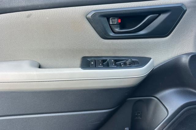 2025 Subaru Forester Base