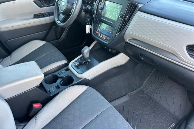 2025 Subaru Forester Base