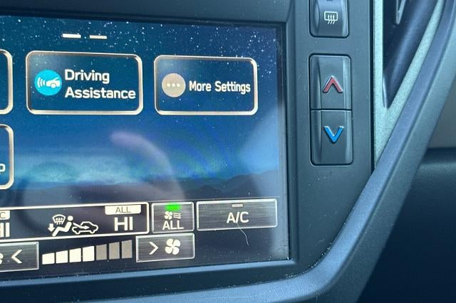 2025 Subaru Forester Base