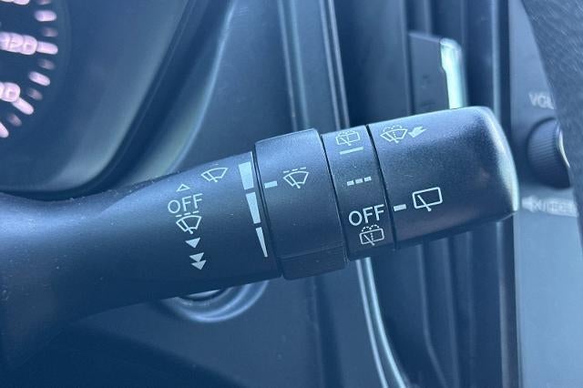 2025 Subaru Forester Base