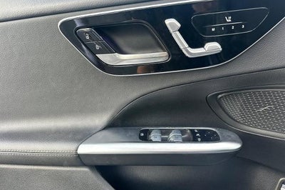 2025 Mercedes-Benz C 300 C 300