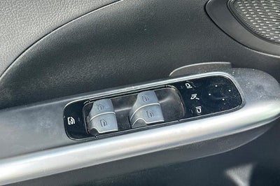 2025 Mercedes-Benz C 300 C 300