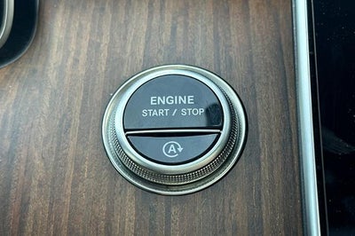 2025 Mercedes-Benz C 300 C 300