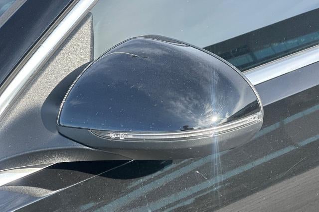 2025 Mercedes-Benz C 300 C 300