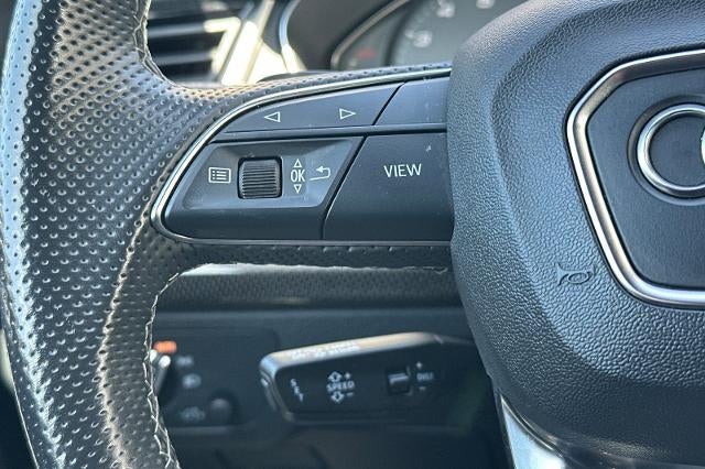2023 Audi SQ5 Premium TFSI quattro Tiptronic