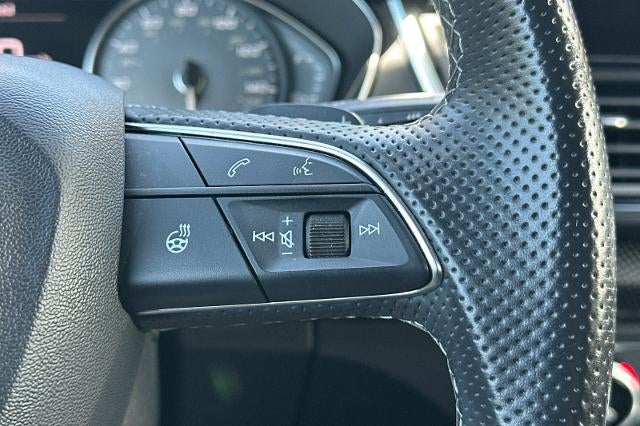 2023 Audi SQ5 Premium TFSI quattro Tiptronic