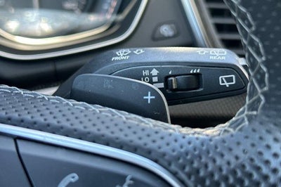 2023 Audi SQ5 Premium TFSI quattro Tiptronic
