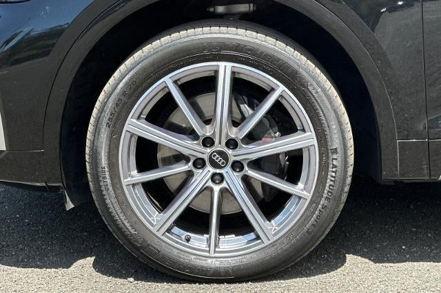 2023 Audi SQ5 Premium TFSI quattro Tiptronic