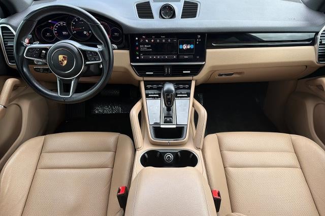 2023 Porsche Cayenne Base