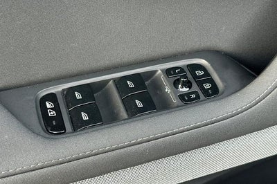 2023 POLESTAR 2 Base