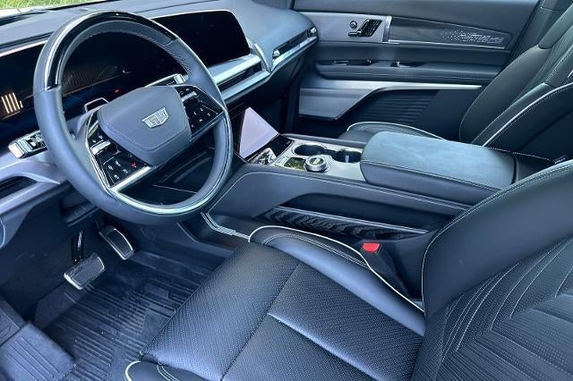 2026 Cadillac VISTIQ Platinum