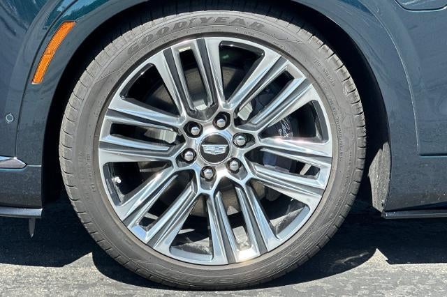 2026 Cadillac VISTIQ Platinum