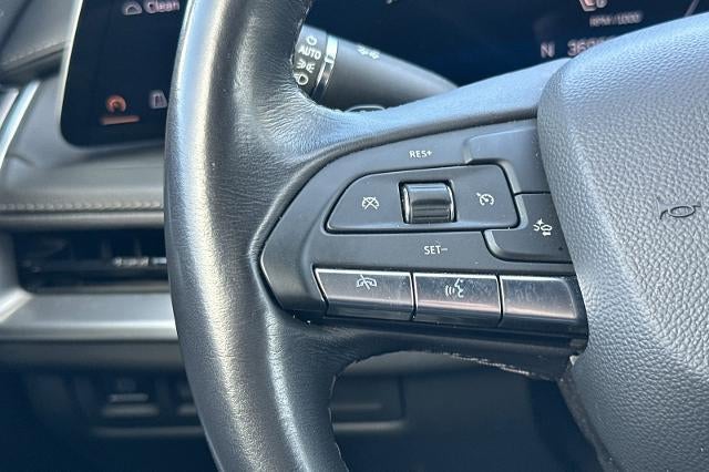 2024 Cadillac XT4 Premium Luxury