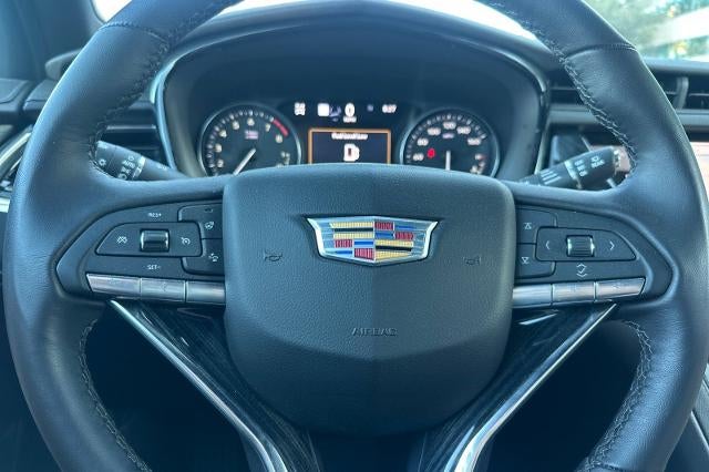 2025 Cadillac XT6 Premium Luxury