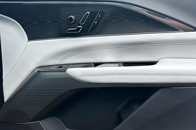 2024 Cadillac LYRIQ Sport 1