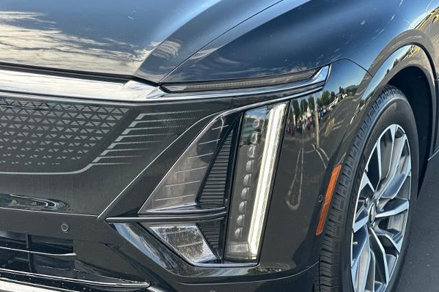 2024 Cadillac LYRIQ Sport 1