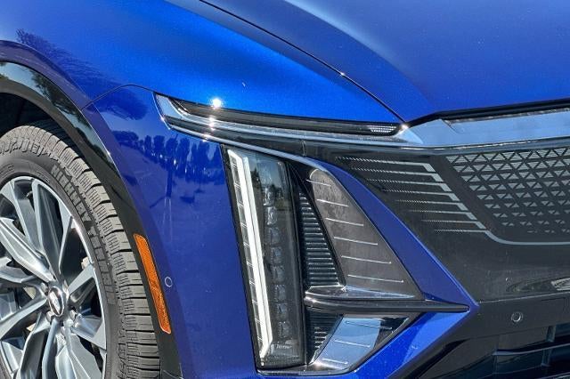 2024 Cadillac LYRIQ Sport 1