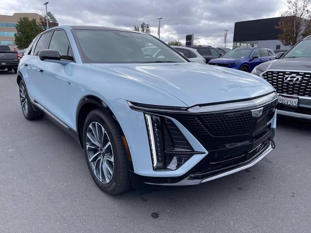 2024 Cadillac LYRIQ Sport 2