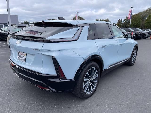 2024 Cadillac LYRIQ Sport 2