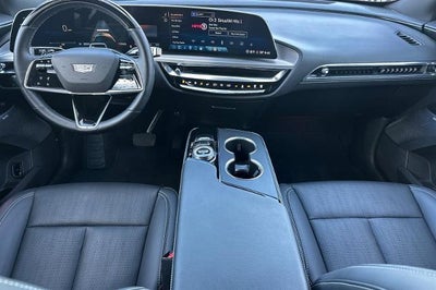 2024 Cadillac LYRIQ Sport 3